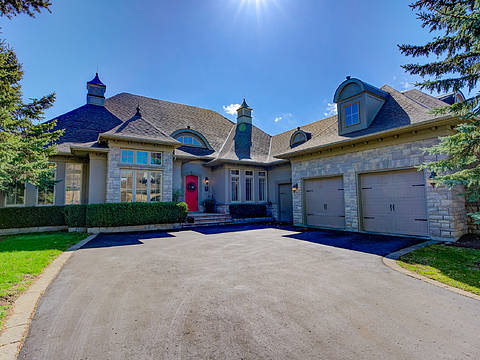 SOLD – 9 Scenic View Crt, King